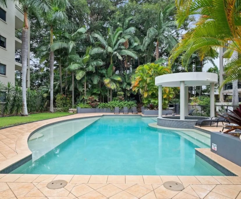 Furnished room in a flatshare