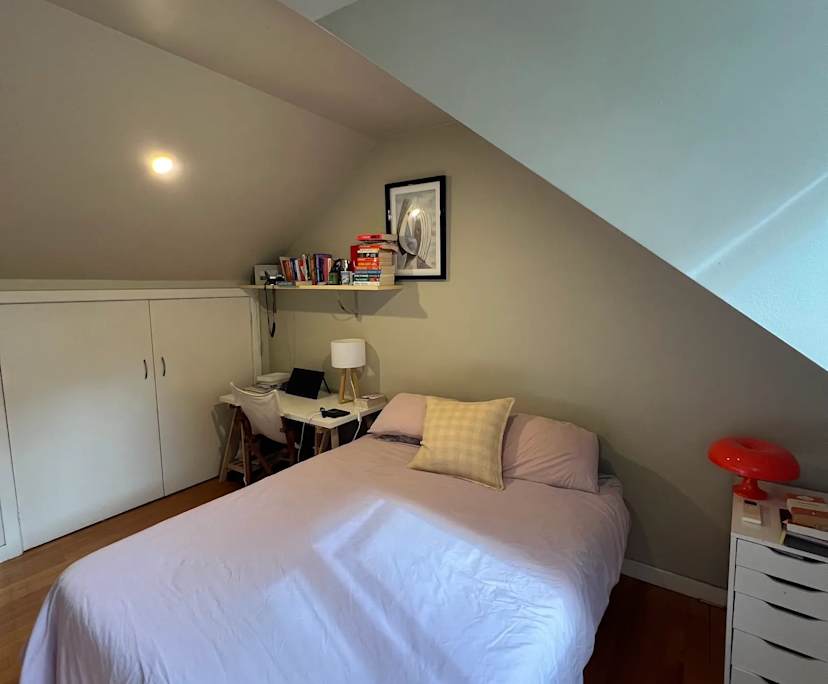 Unfurnished room with own bathroom