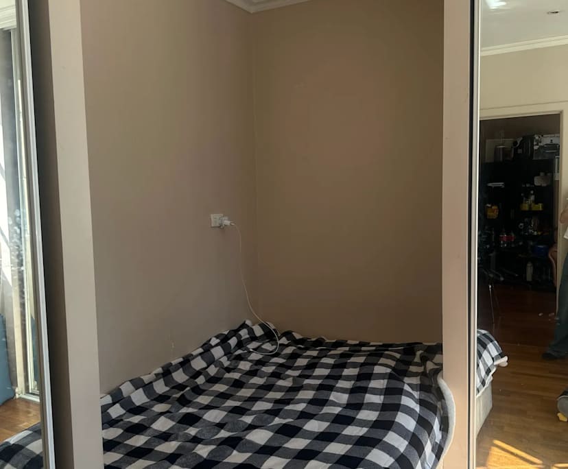 $300, Flatshare, 2 bathrooms, Melbourne VIC 3000
