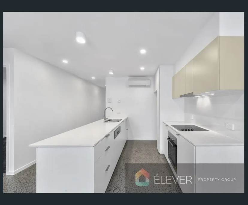 $320, Flatshare, 2 bathrooms, Annerley QLD 4103