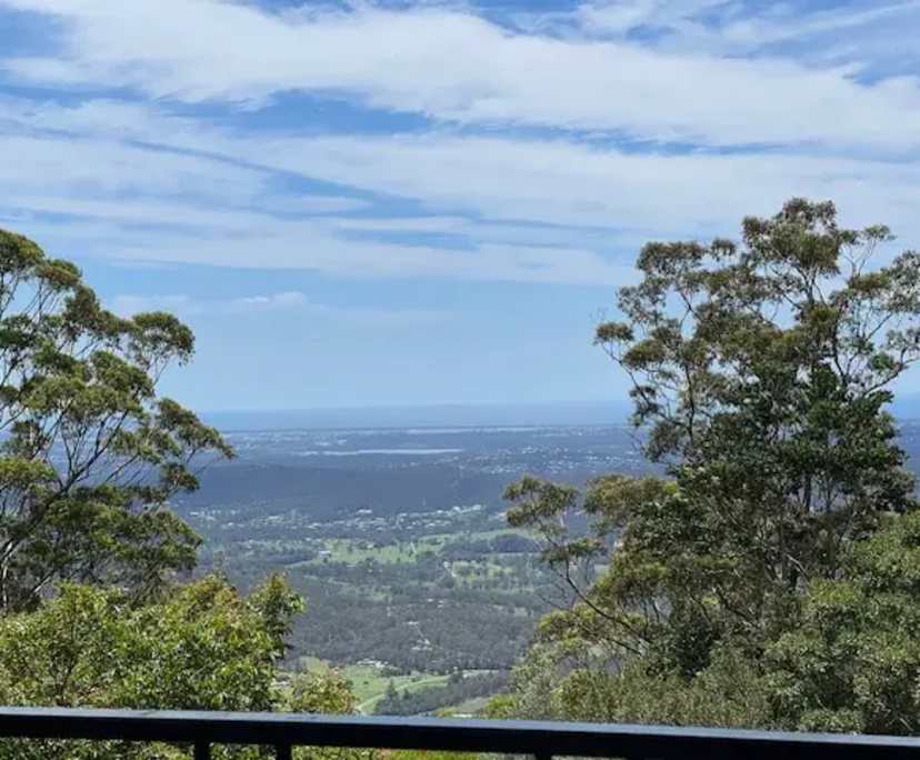 Whole property with 1 room for rent