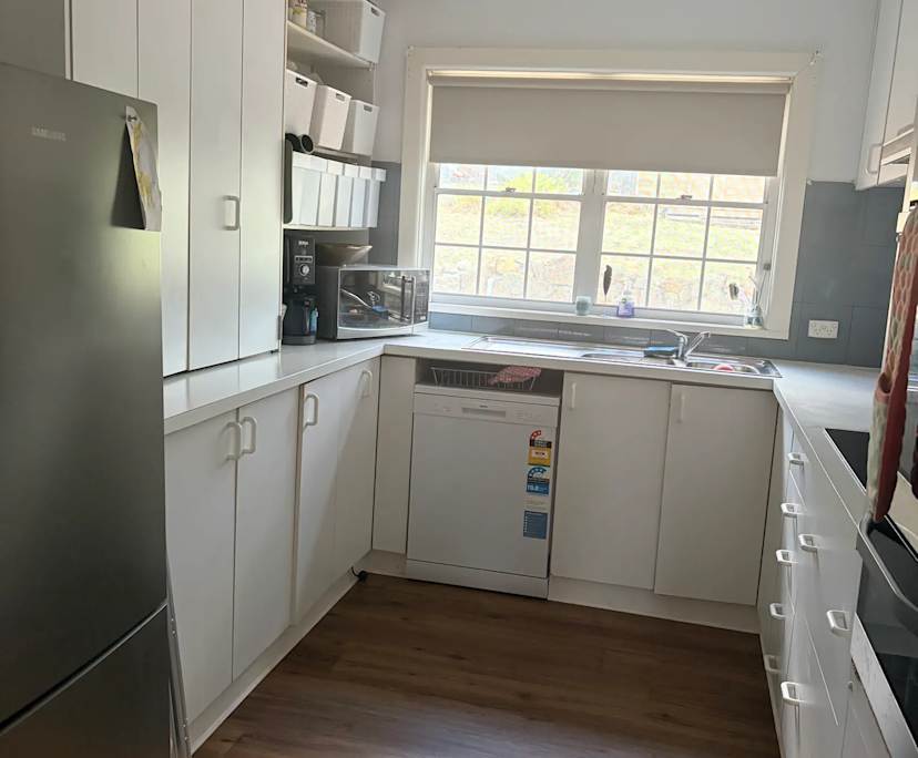 $250, Share-house, 3 bathrooms, Golden Square VIC 3555