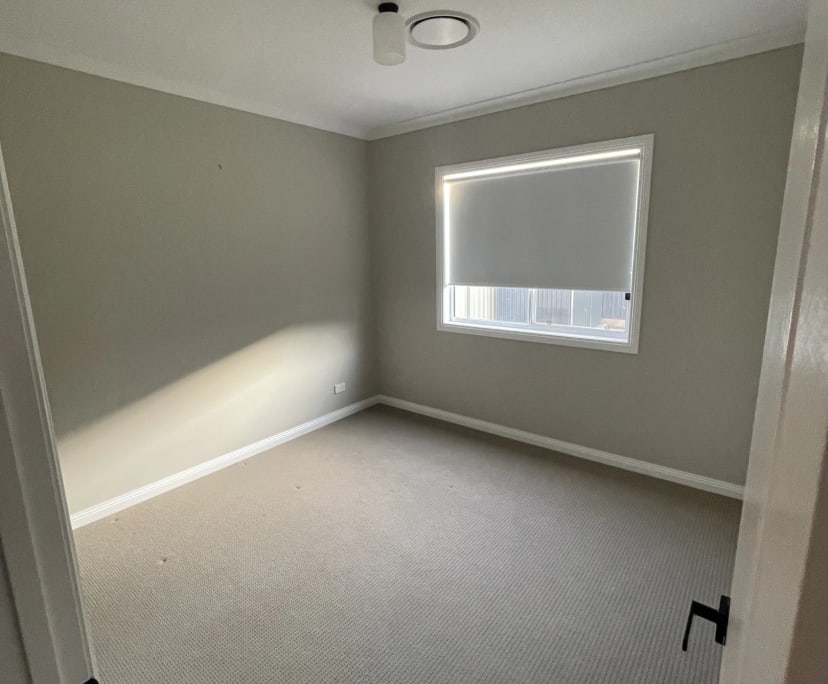 Room for Rent in Mildura, VIC 160, Unfurnished, O...