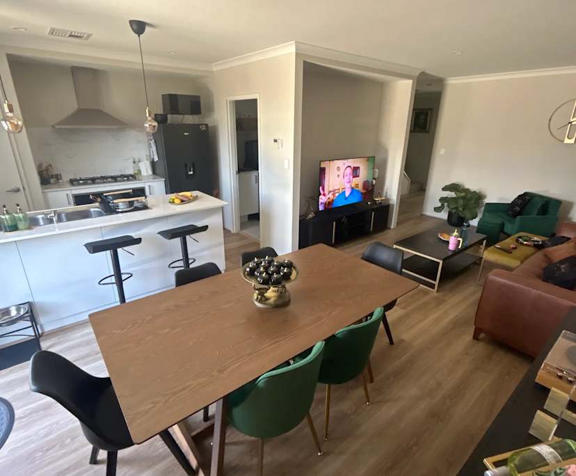 $370, Share-house, 4 bathrooms, Southern River WA 6110