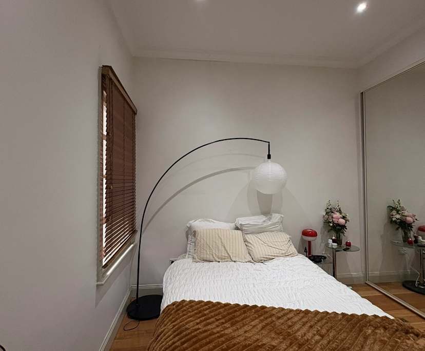 Unfurnished room in a share house