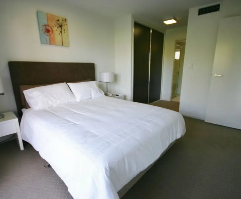 Shared Room for Rent in Saint Lucia, Brisbane 376...