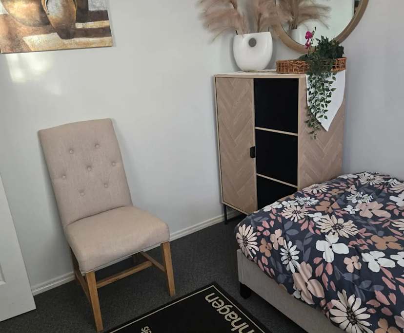 $280, Share-house, 4 bathrooms, Pacific Pines QLD 4211