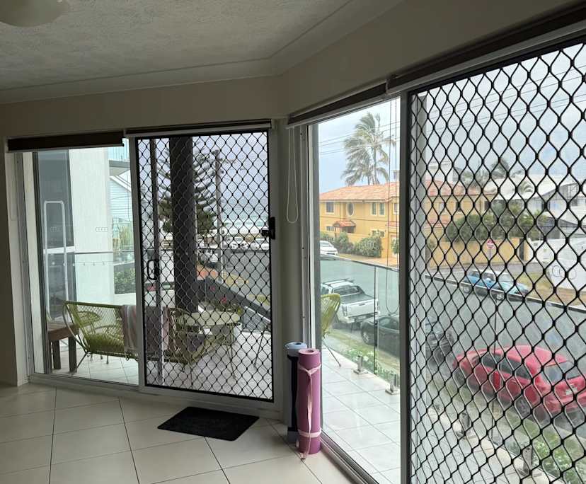 $450, Flatshare, 3 bathrooms, Palm Beach QLD 4221
