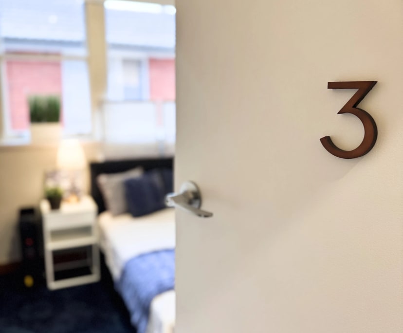 $420, Share-house, 6 bathrooms, Thornbury VIC 3071