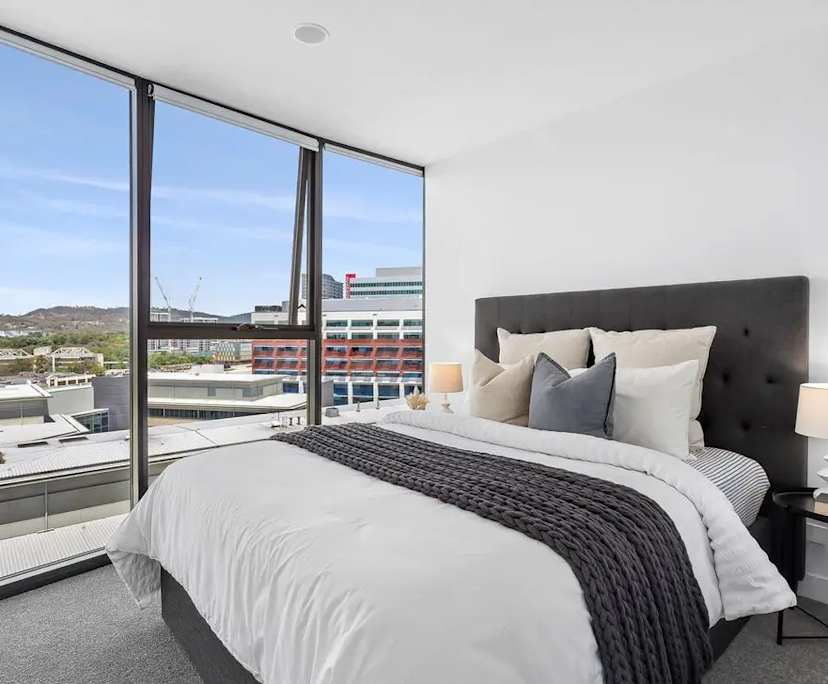 Unfurnished room with own bathroom