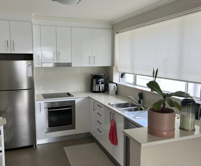 $380, Flatshare, 3 bathrooms, Hurlstone Park NSW 2193