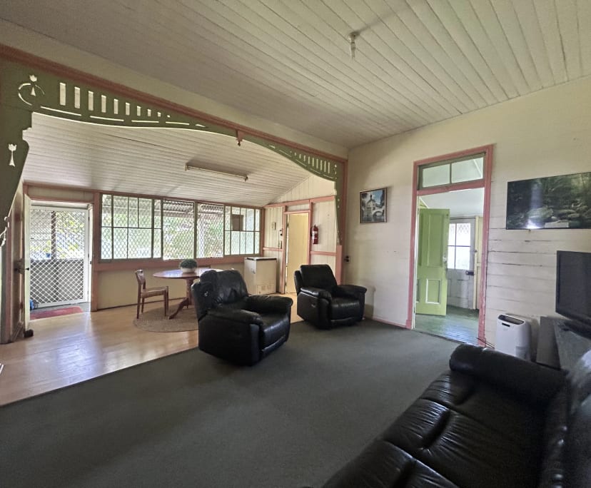Furnished room in a share house