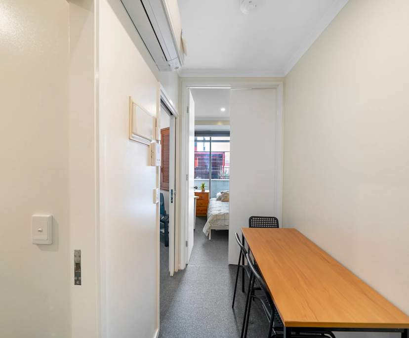 $320, Flatshare, 3 bathrooms, Carlton VIC 3053