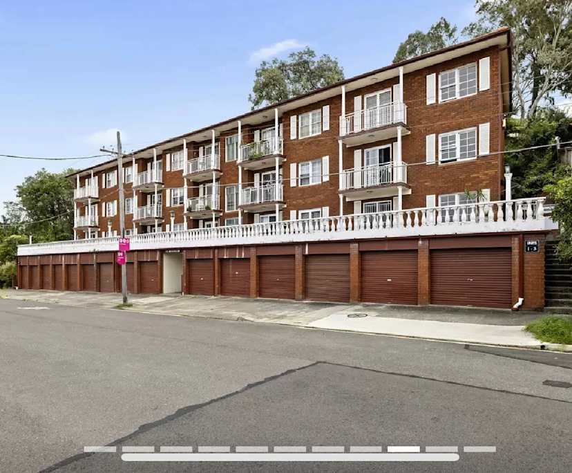$400, 1-bed, 1 bathroom, Hurlstone Park NSW 2193