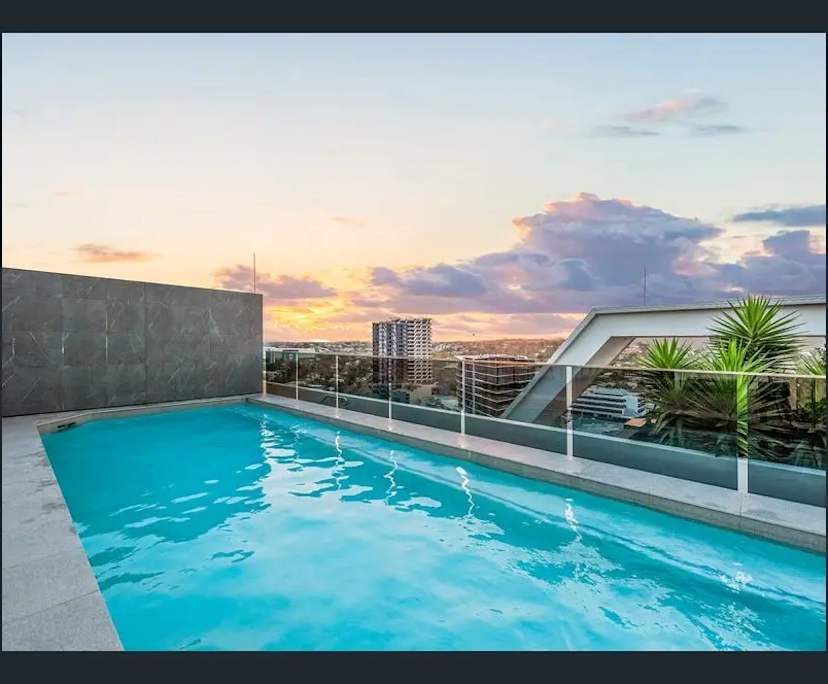 $450, Flatshare, 2 bathrooms, Toowong QLD 4066