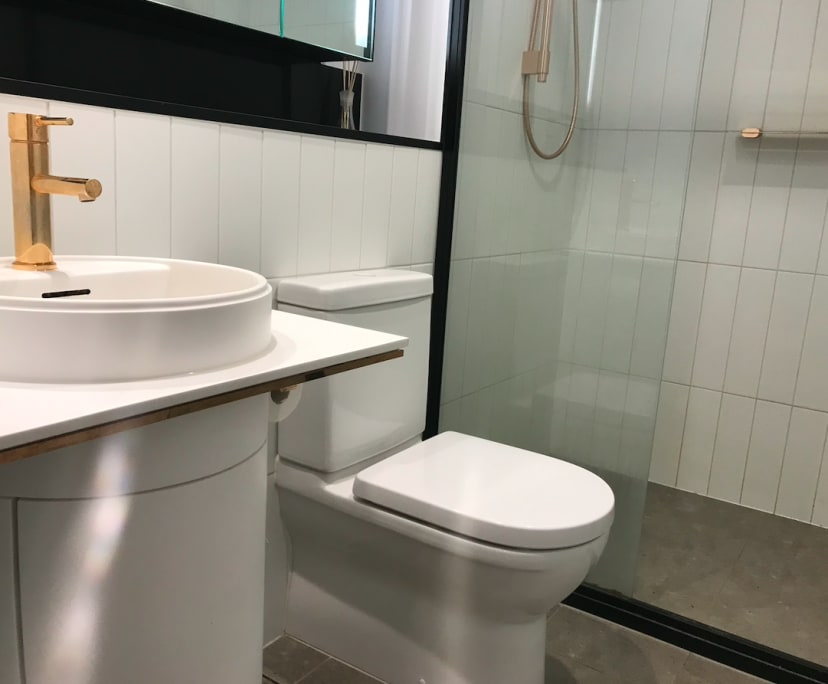 $645, Whole-property, 2 bathrooms, Melbourne VIC 3000