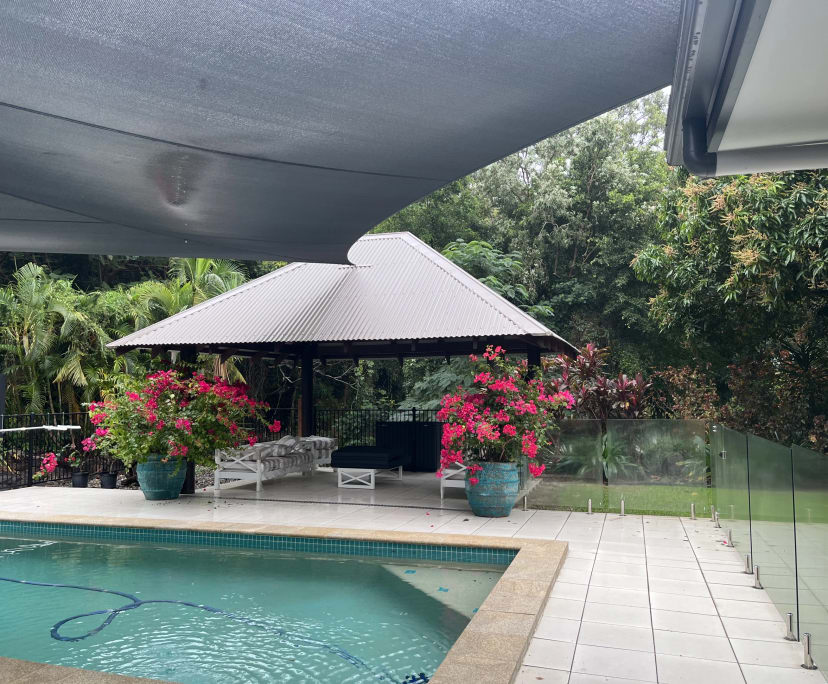 Room for Rent in Clifton Beach, Cairns 350, Furni...