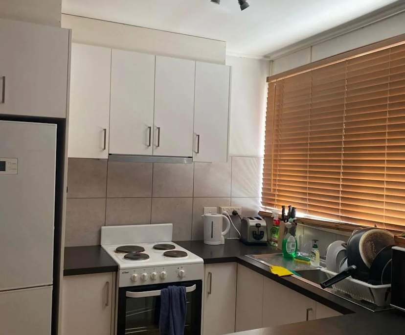 Whole property with 2 rooms for rent