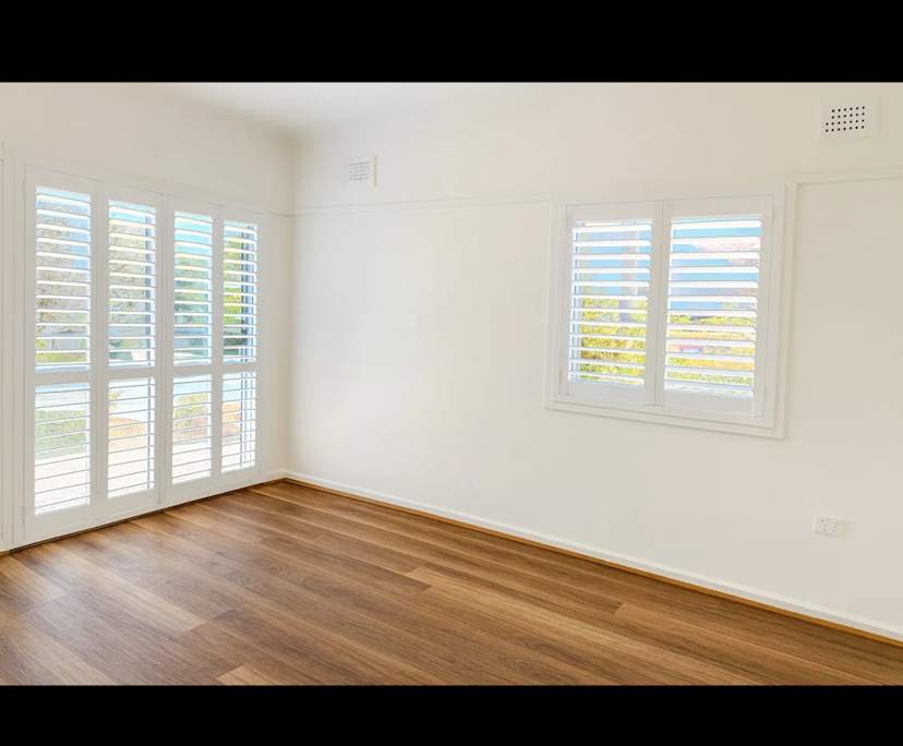 Whole property with 2 rooms for rent