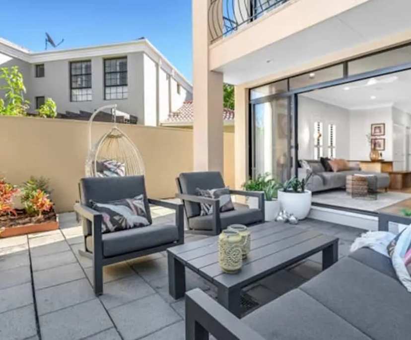 Furnished room with own bathroom