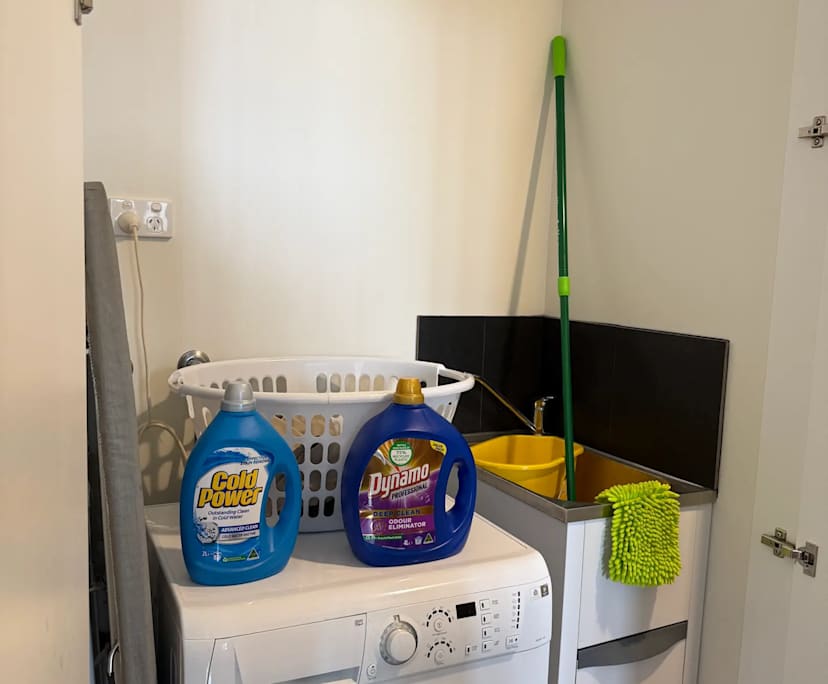 $348, Flatshare, 2 bathrooms, Kingston ACT 2604