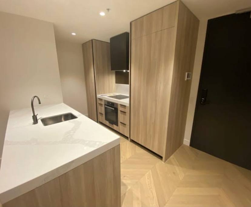 $375, Flatshare, 2 bathrooms, South Yarra VIC 3141