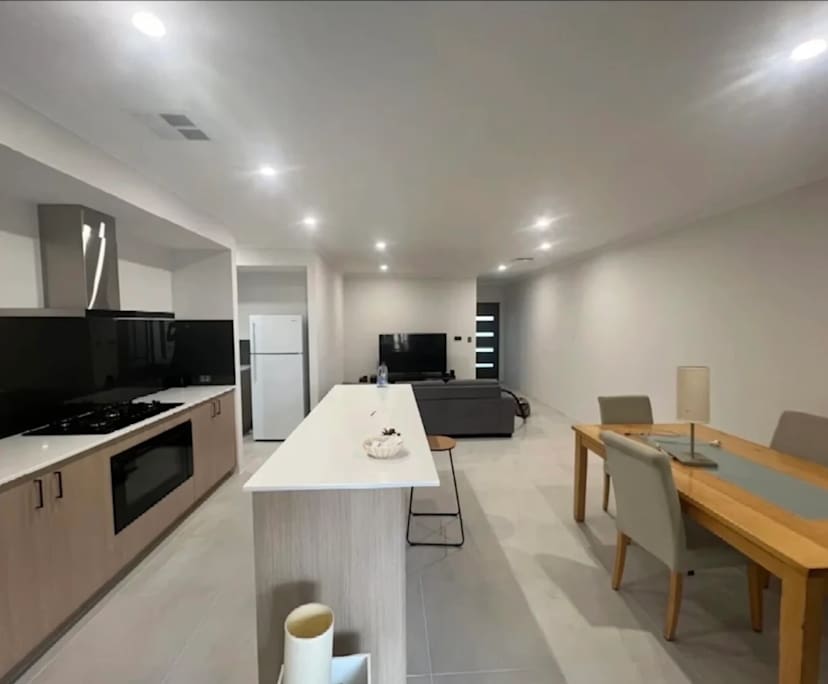 Room in a share house