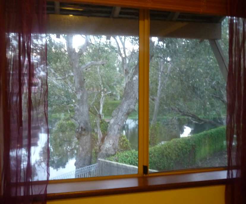 $700, Whole-property, 2 bathrooms, Maylands WA 6051