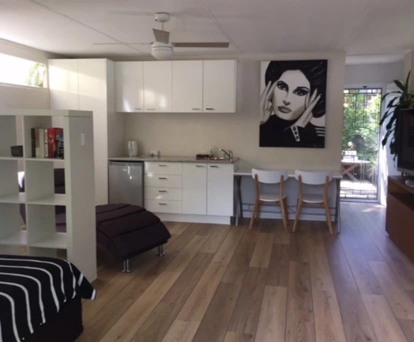 Granny Flat for Rent in Robina, Gold Coast 425, F...