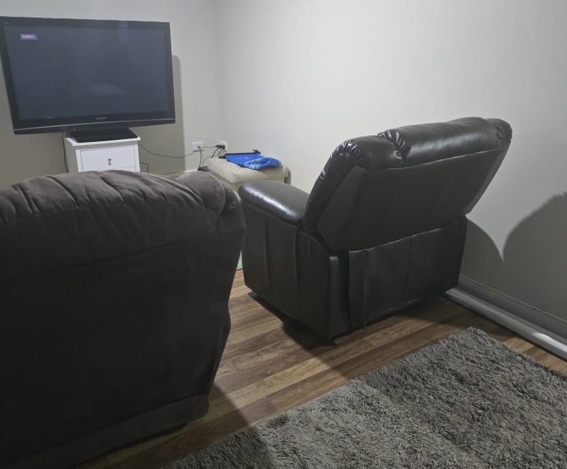 Room in a share house