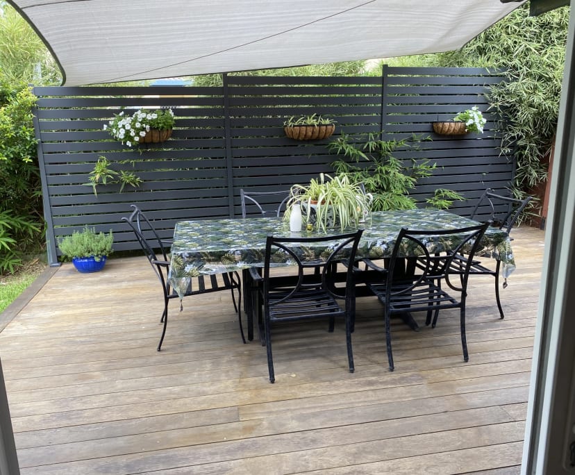 $330, Share-house, 3 bathrooms, Benowa QLD 4217