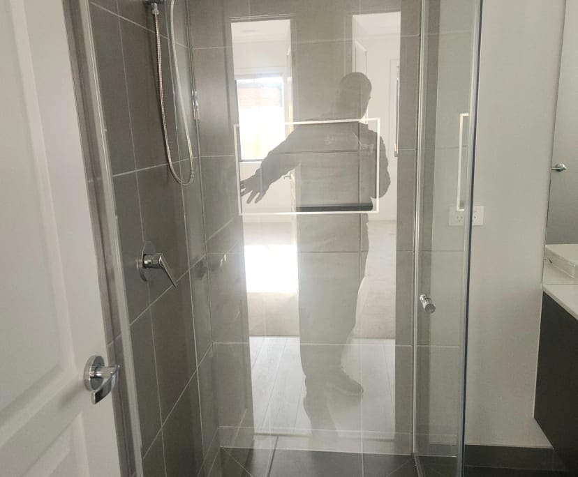 $200, Share-house, 4 bathrooms, Clyde VIC 3978