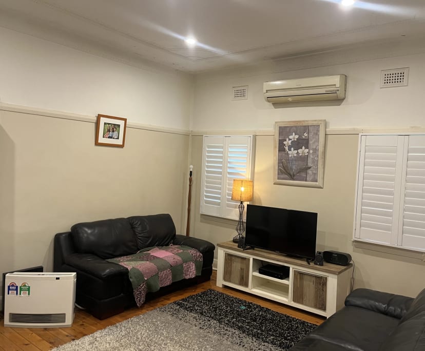 Furnished room in a share house