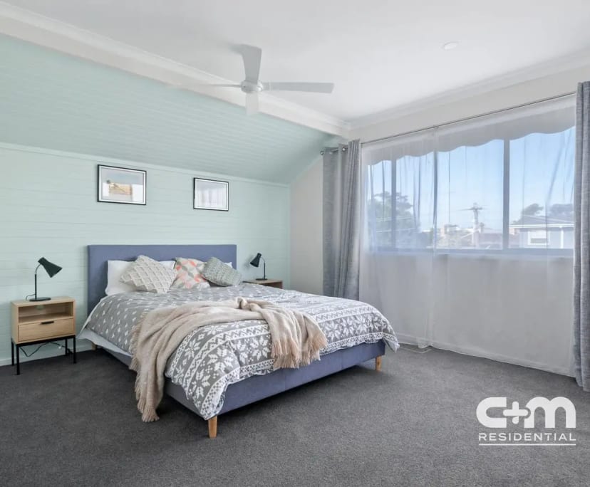 Unfurnished room with own bathroom