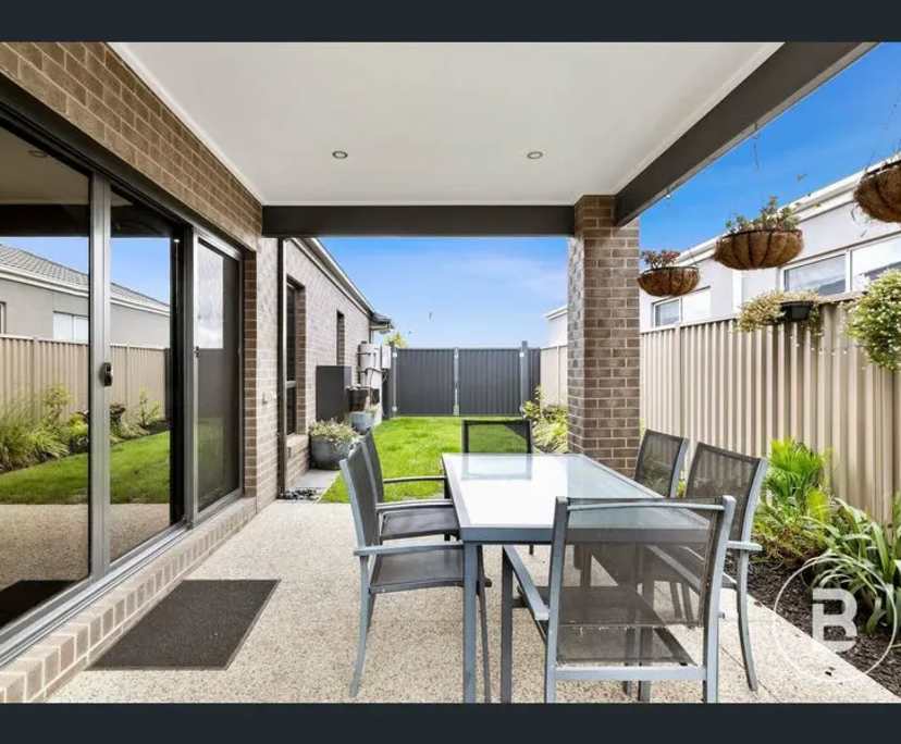 $230, Share-house, 4 bathrooms, Alfredton VIC 3350
