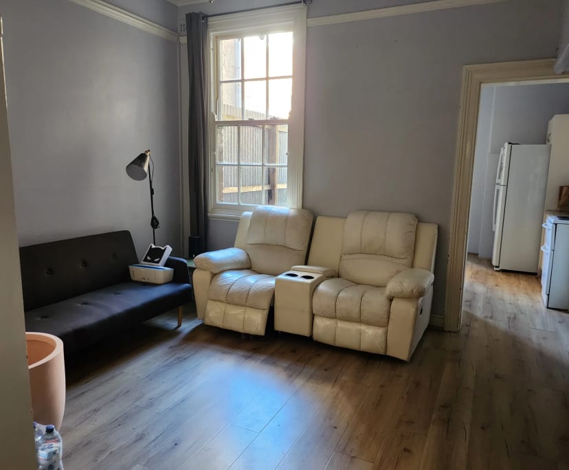 Room in a share house