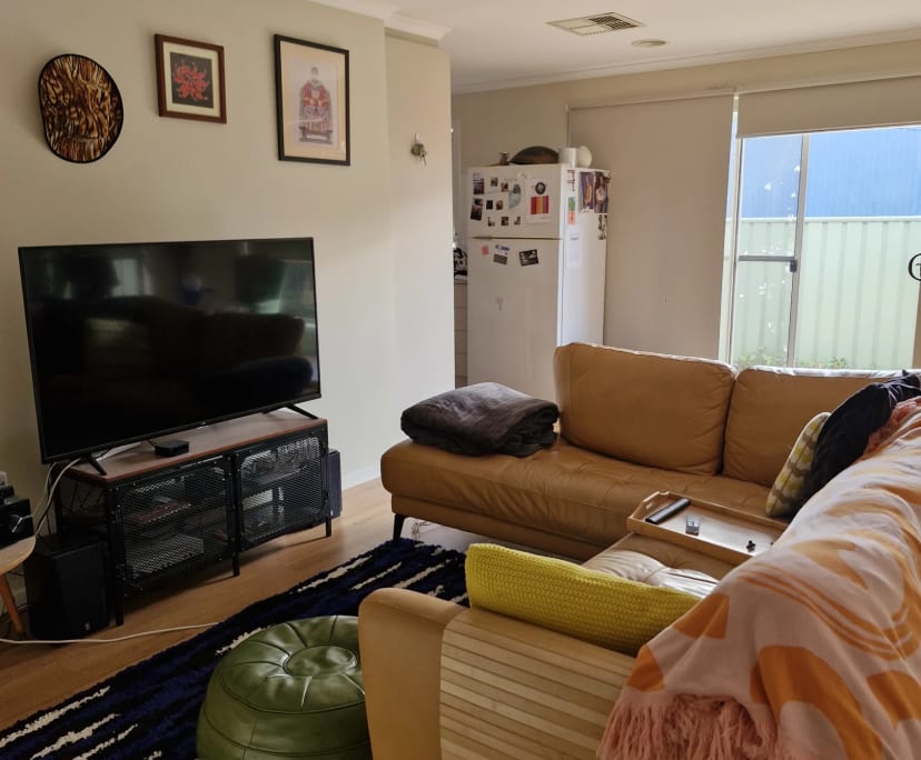 Unfurnished room with own bathroom