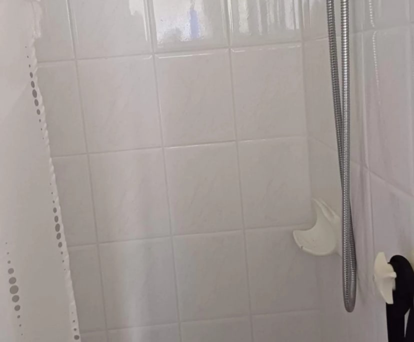 2 Rooms for Rent in Kinross, Perth 200, Furnished...