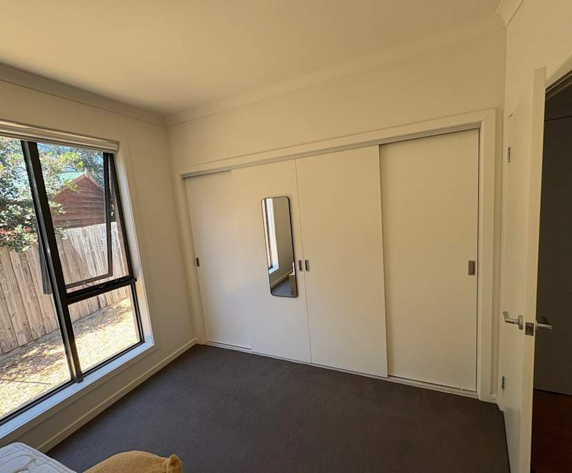 $350-375, Flatshare, 2 rooms, Oak Park VIC 3046, Oak Park VIC 3046