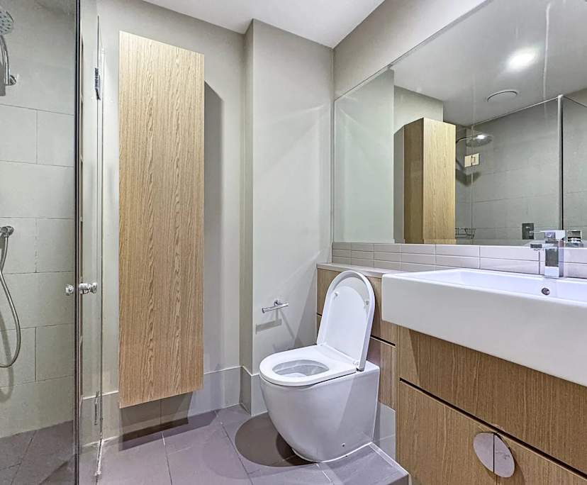 $240, Share-house, 2 bathrooms, Melbourne VIC 3000