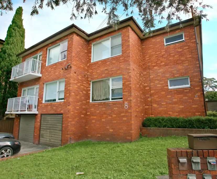 $890, Whole-property, 2 bathrooms, Kogarah NSW 2217