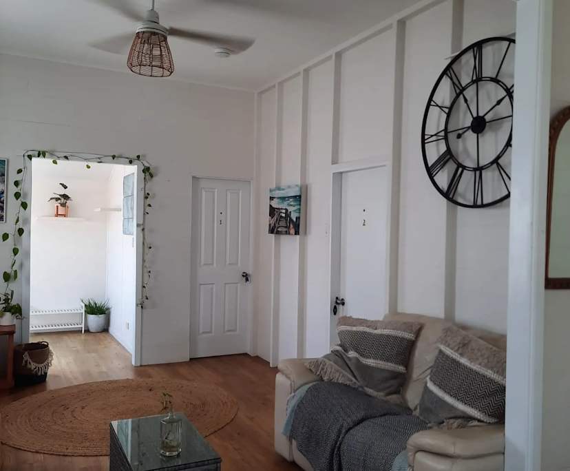 $300, Share-house, 3 bathrooms, Parramatta Park QLD 4870
