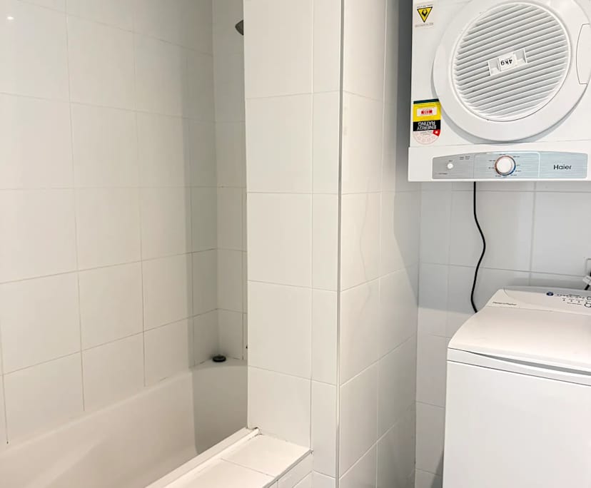 $335, Flatshare, 2 bathrooms, Alderley QLD 4051