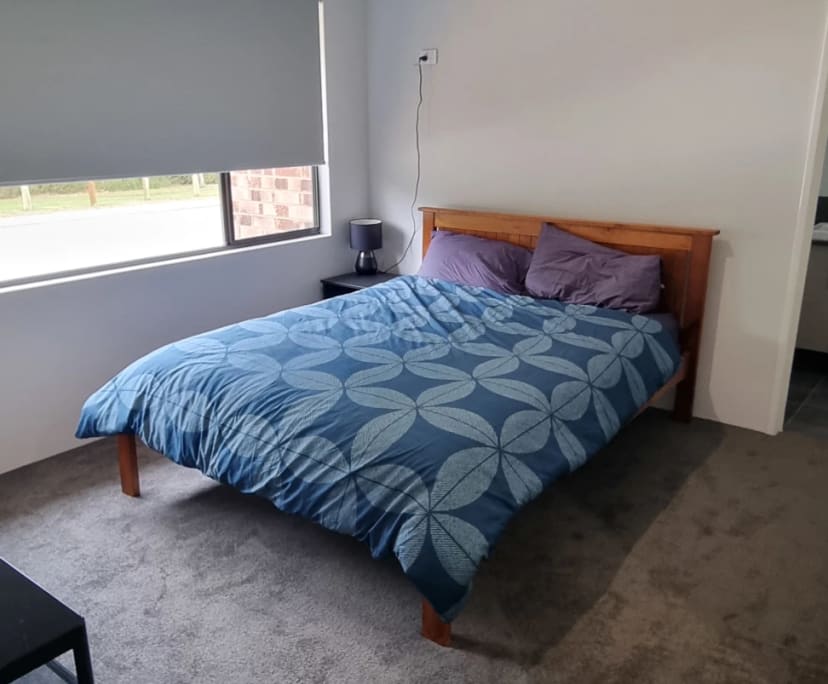 Room with ensuite in a share house