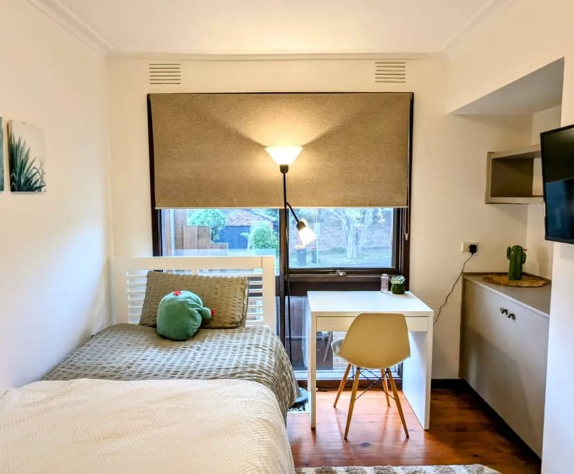 propertyImage