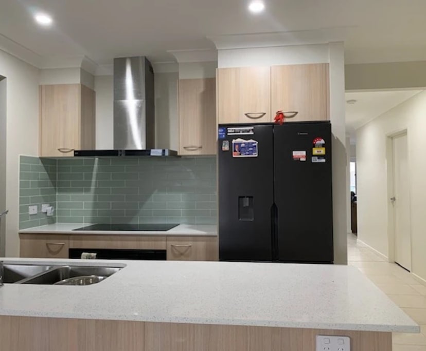 $220, Share-house, 4 bathrooms, Redbank Plains QLD 4301