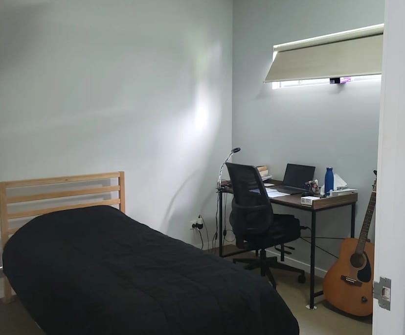 Furnished room with own bathroom