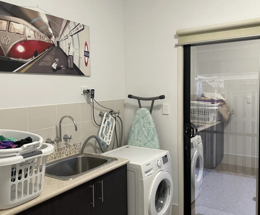 $350, Share-house, 5 bathrooms, Upper Coomera QLD 4209