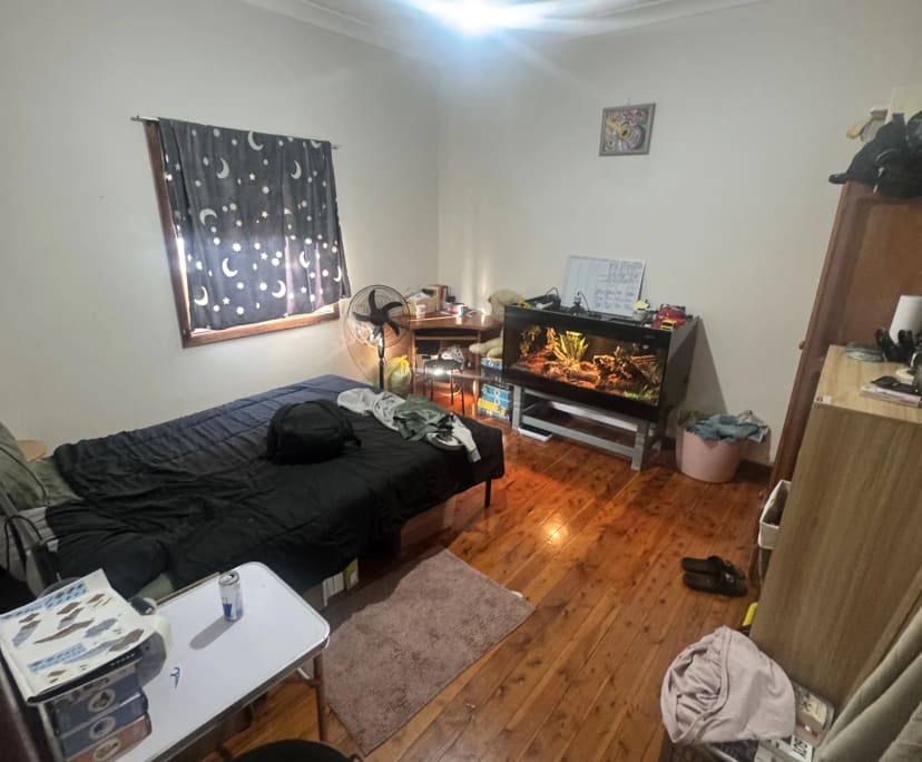 propertyImage