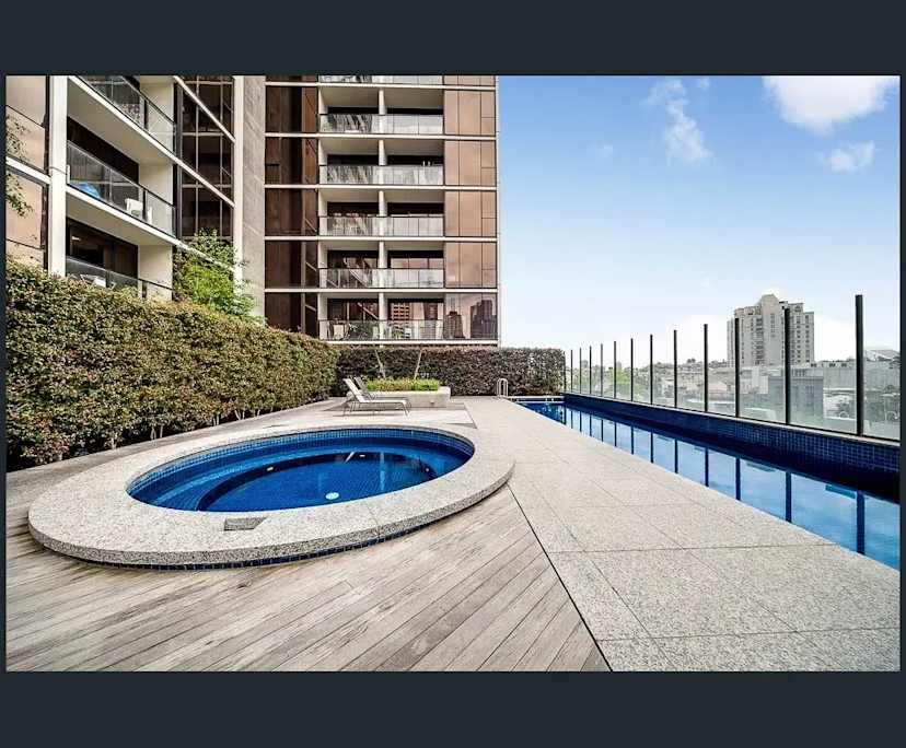 $999, Whole-property, 2 bathrooms, Melbourne VIC 3000